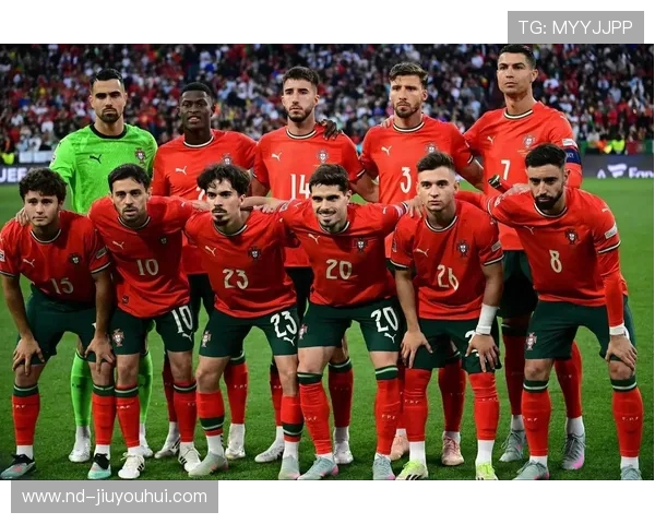 美丽足球的高光时刻：细数那些惊艳全场的瞬间与精彩进球